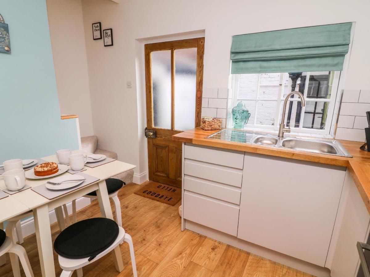 Court Cottage Рипон Экстерьер фото